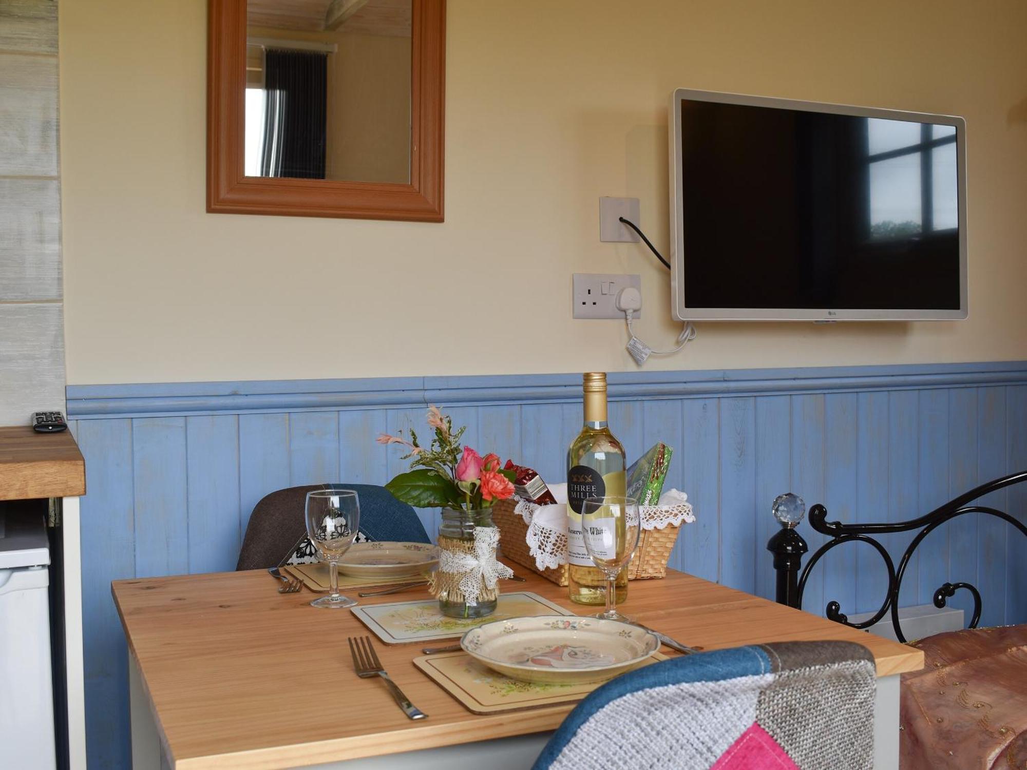 The Shepherds Hut Herstmonceux Exteriör bild